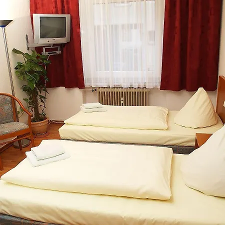 Altstadthotel Wienecke Отель 2*