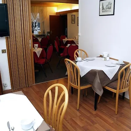 Altstadthotel Wienecke 2*