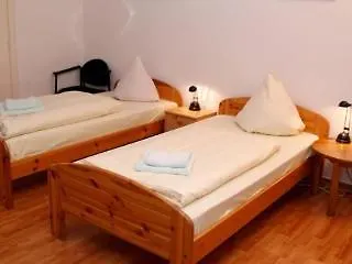 Отель Altstadthotel Wienecke